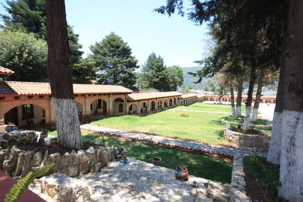 Hotel Santo Tomas Mexico San Cristóbal de Las Casas エクステリア 写真